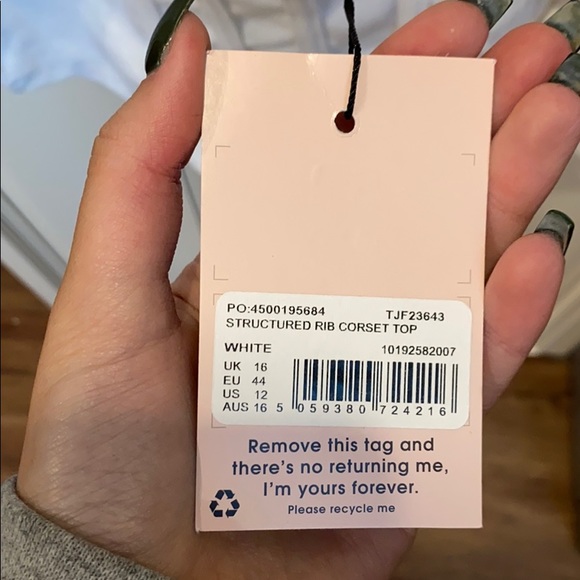 Misguided Structured Ribbed corset top - Picture 3 of 3